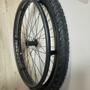 Koła do wózka inwalidzkiego koloru czarnego