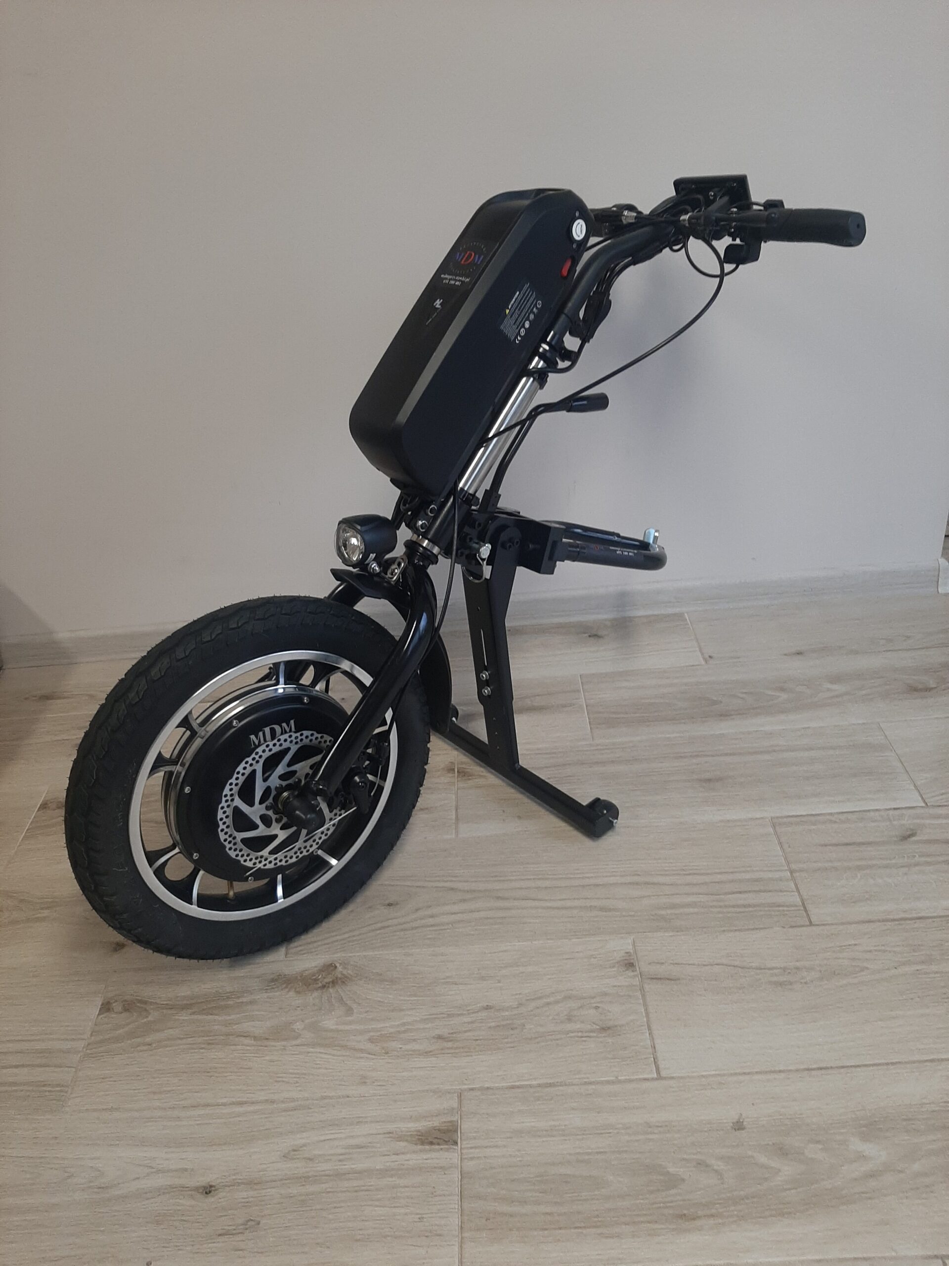 Przystawka elektryczna HL-800 ST dla osób poruszających sie wózkiem